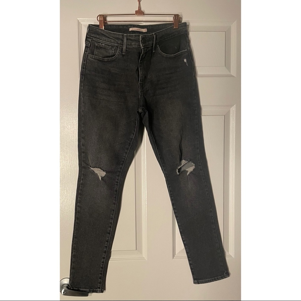Levi’s High Rise Skinny